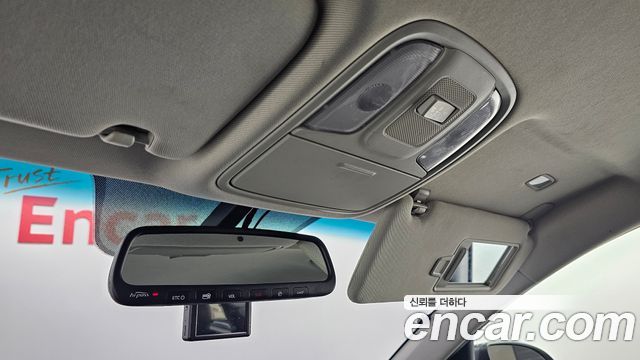 Kia K5 2016 — photo 19