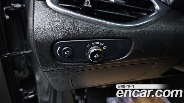 Chevrolet Korea Malibu 2017 — photo 14