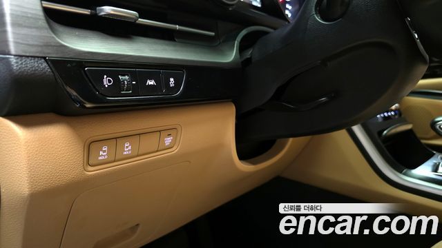 Kia Canival 2023 — photo 14
