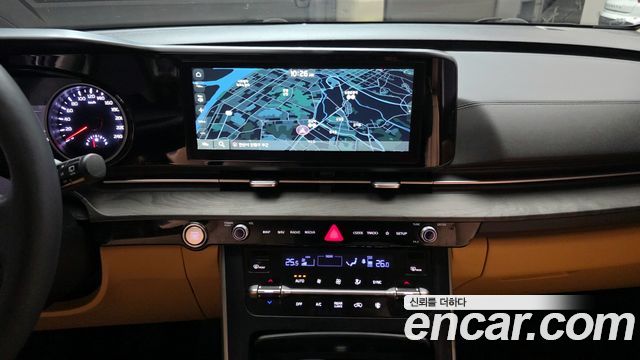 Kia Canival 2023 — photo 19