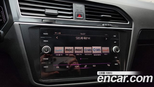 Volkswagen Tiguan 2021 — photo 14