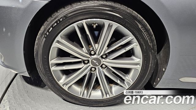 Genesis G80 2017 — photo 5
