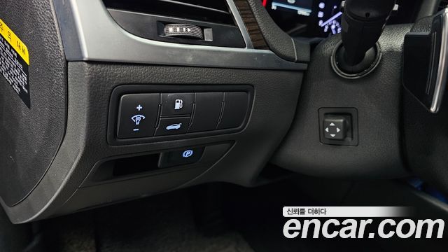 Genesis G80 2017 — photo 16