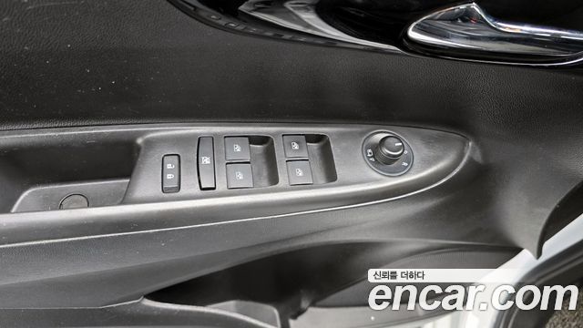 Chevrolet Korea Spark 2019 — photo 17