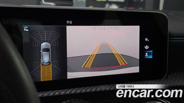 Mercedes-Benz A-Class 2019 — photo 14