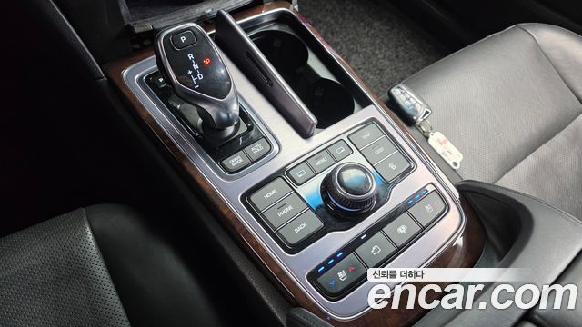 Hyundai Equus 2014 — photo 9