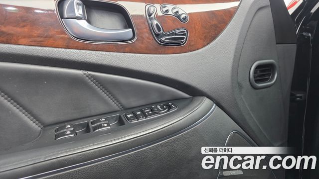 Hyundai Equus 2014 — photo 13