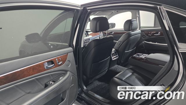 Hyundai Equus 2014 — photo 17