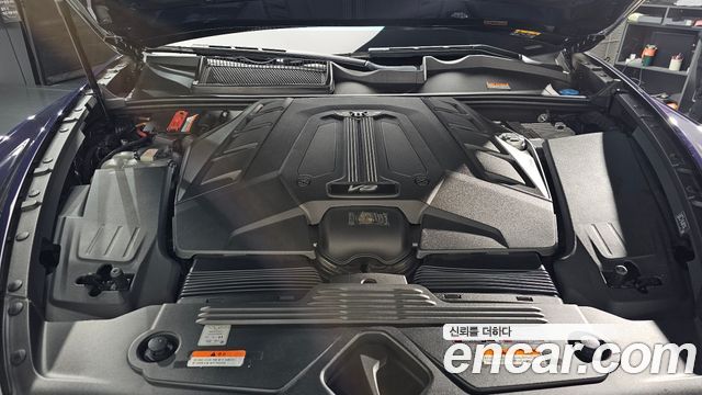 Bentley Bentayga 2022 — photo 6