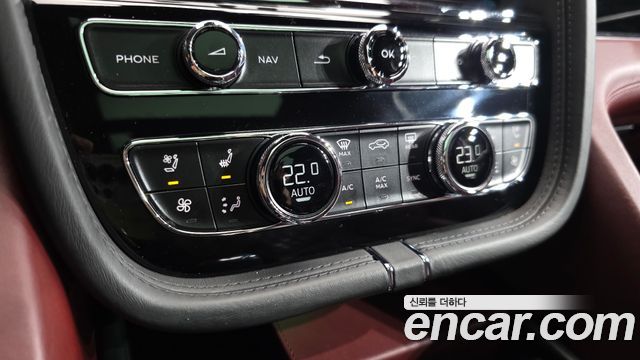 Bentley Bentayga 2022 — photo 16