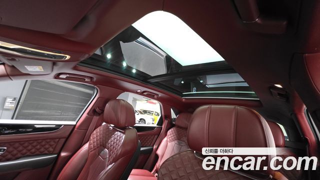 Bentley Bentayga 2022 — photo 17