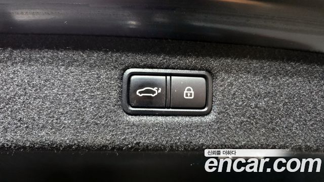 Genesis EQ900 2017 — photo 19