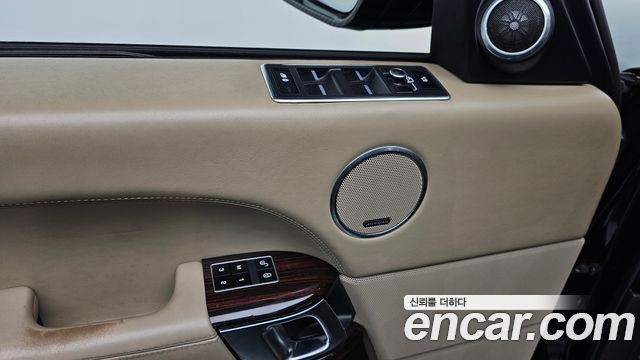 Land Rover Range Rover 2014 — photo 18