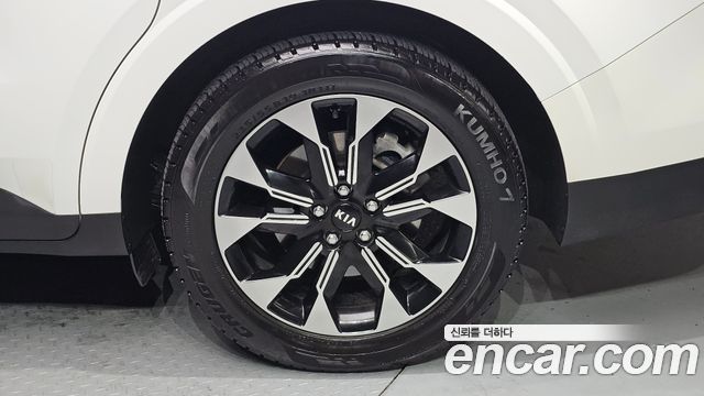 Kia Canival 2021 — photo 5