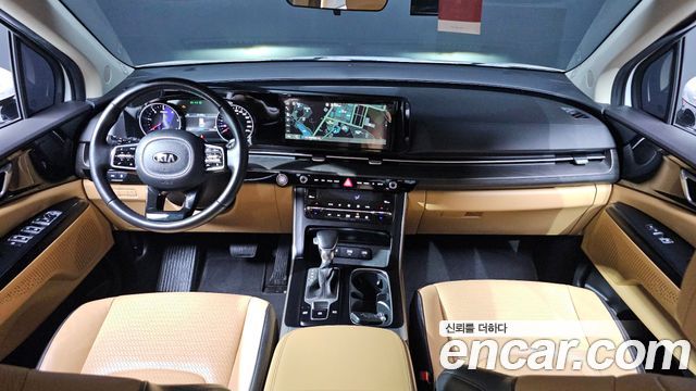 Kia Canival 2021 — photo 7