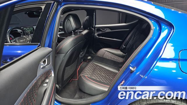 Genesis G70 2018 — photo 12