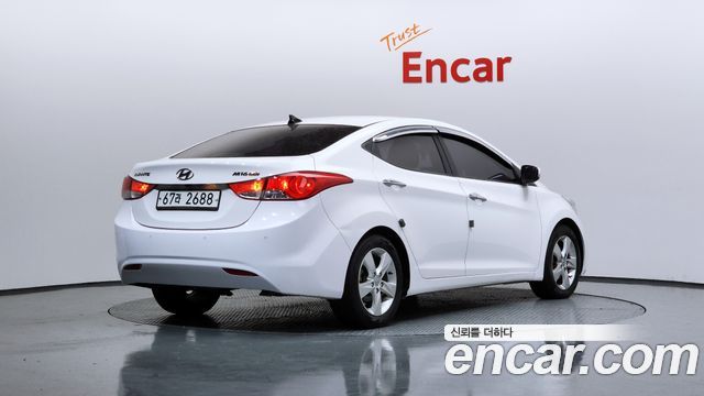 Hyundai AVANTE 2012 — photo 2