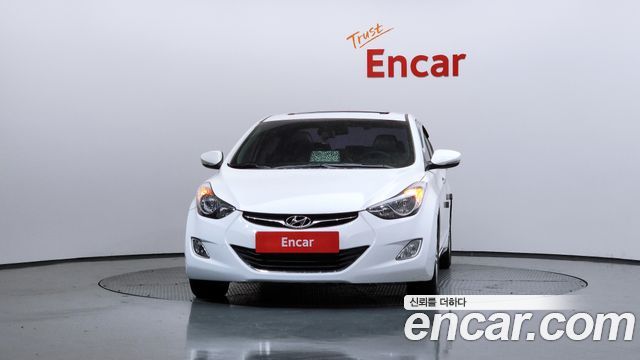 Hyundai AVANTE 2012 — photo 3