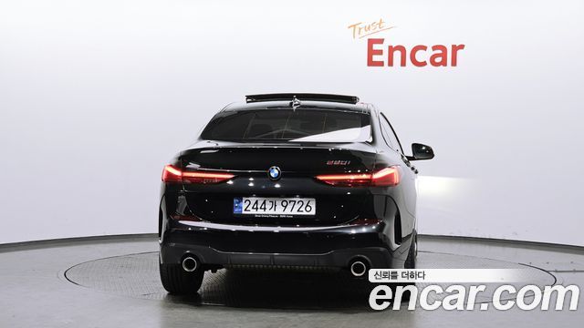 BMW 2-Series 2023 — photo 4