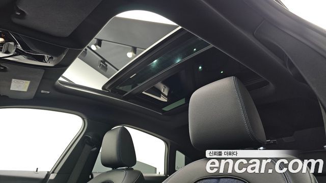 BMW 2-Series 2023 — photo 16