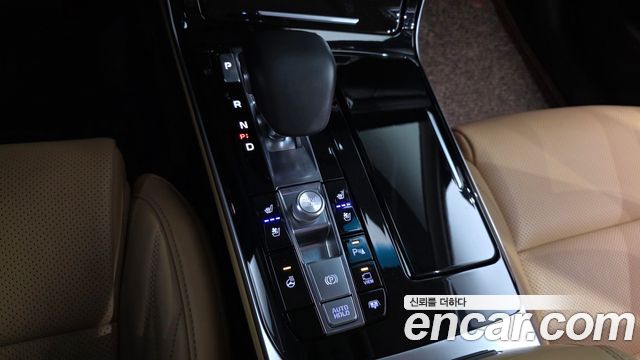 Kia K7 2020 — photo 9