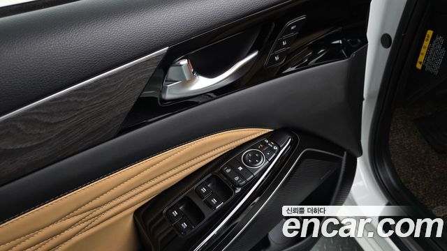 Kia K7 2020 — photo 18