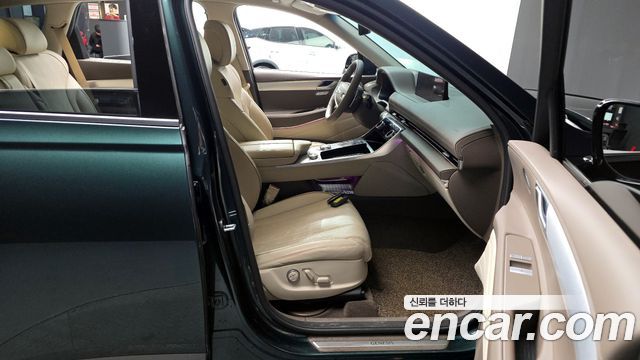 Genesis GV80 2021 — photo 11