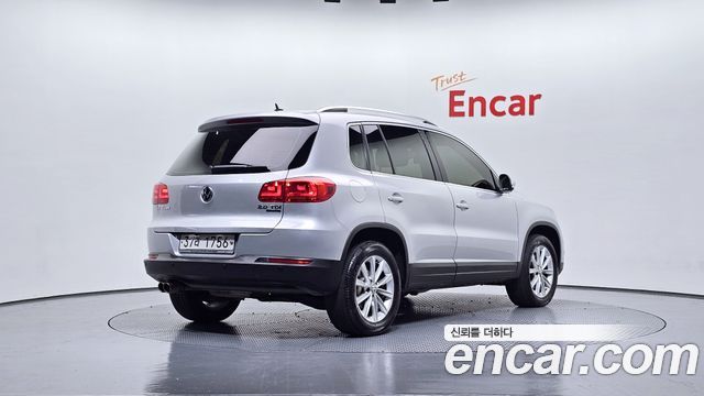 Volkswagen Tiguan 2014 — photo 2