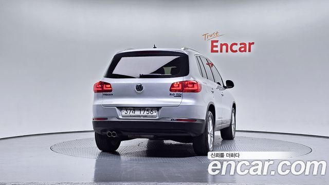 Volkswagen Tiguan 2014 — photo 4