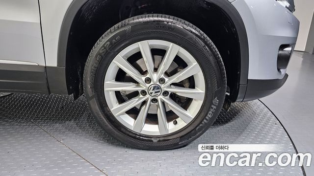 Volkswagen Tiguan 2014 — photo 5