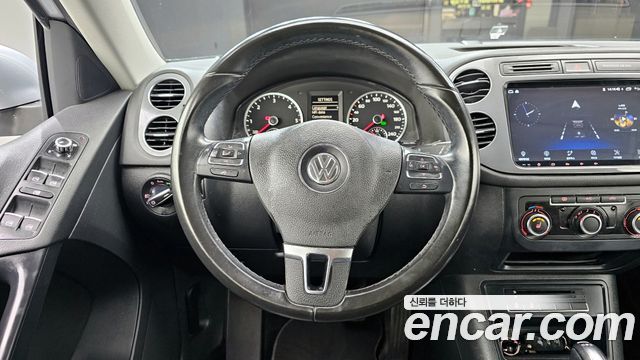 Volkswagen Tiguan 2014 — photo 13
