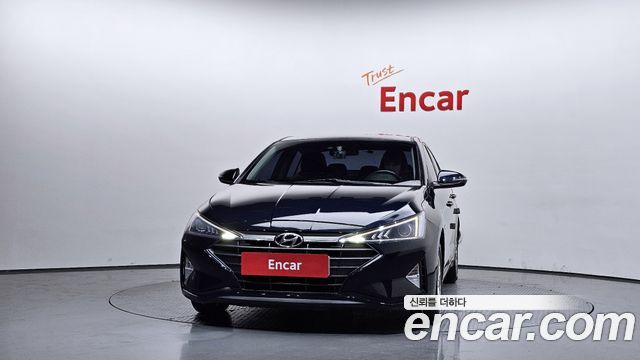 Hyundai AVANTE 2019 — photo 3