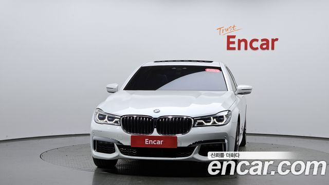 BMW 7-Series 2018 — photo 3