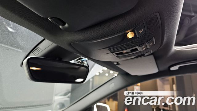 Mercedes-Benz A-Class 2018 — photo 18