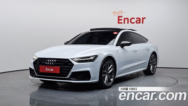 Audi A7 2022 — photo 1