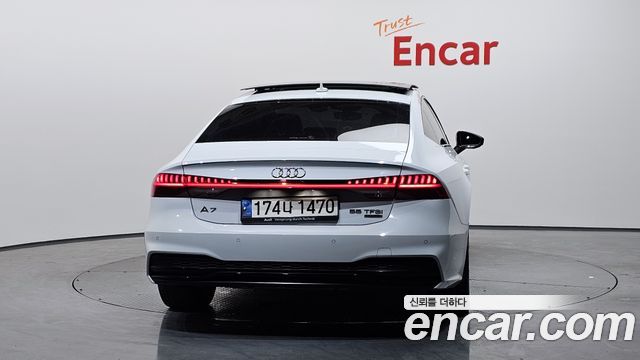 Audi A7 2022 — photo 4