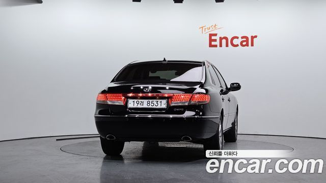 Hyundai Grandeur 2010 — photo 4