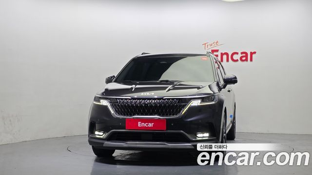 Kia Canival 2022 — photo 3