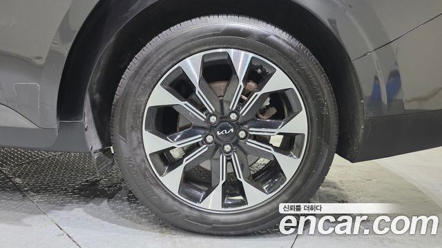 Kia Canival 2022 — photo 5