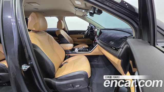 Kia Canival 2022 — photo 10