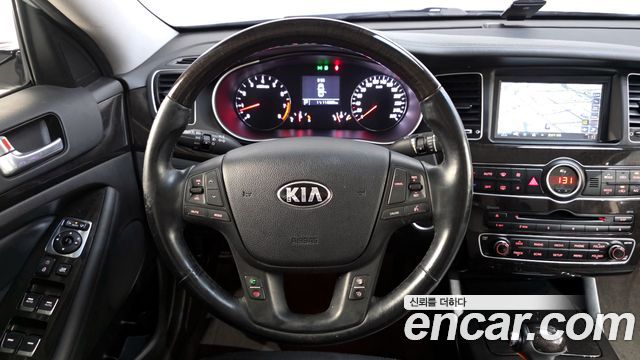 Kia K7 2013 — photo 14