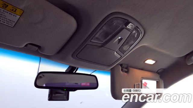 Kia K7 2013 — photo 17