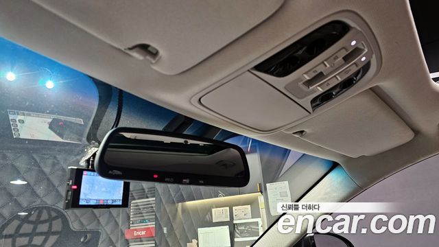 Kia K7 2016 — photo 17