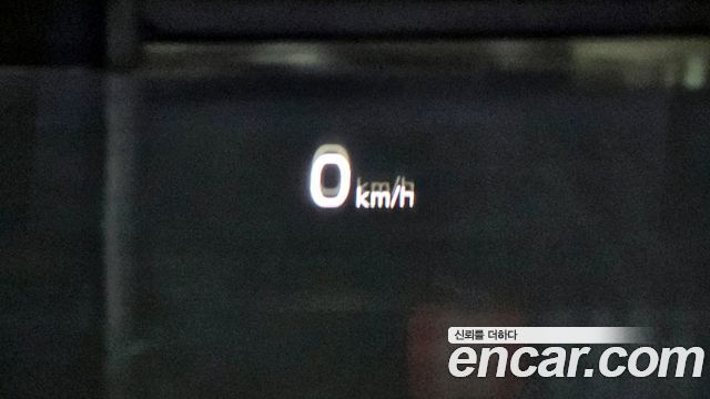 Kia K7 2016 — photo 20