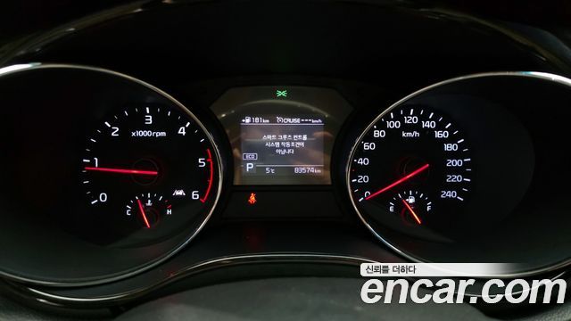 Kia Canival 2019 — photo 8