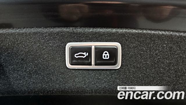 Genesis G80 2022 — photo 18