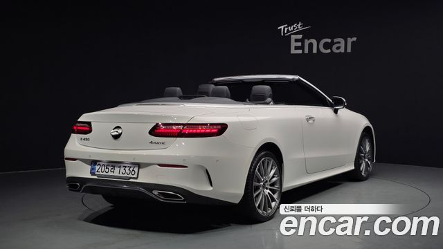 Mercedes-Benz E-Class 2021 — photo 2