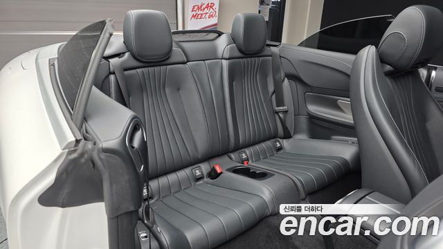 Mercedes-Benz E-Class 2021 — photo 12