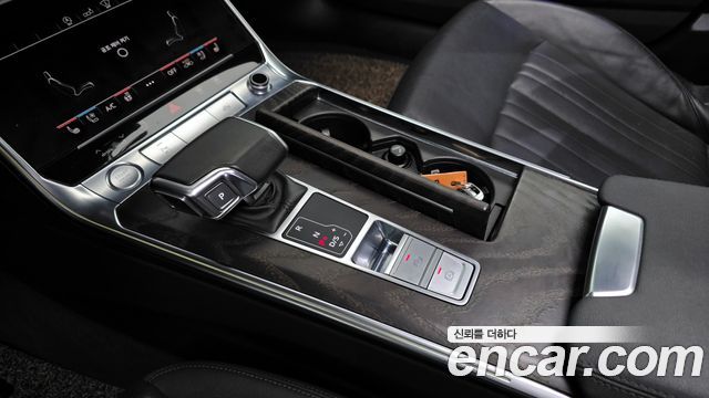 Audi A6 2020 — photo 9