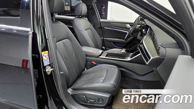 Audi A6 2020 — photo 10